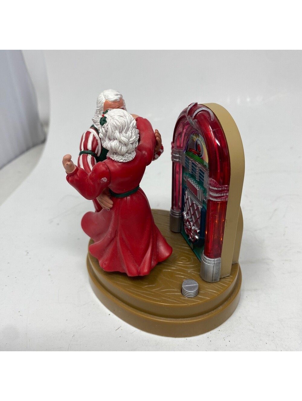 Santa's Best Animated Santa Mrs Claus Dancing Jukebox Music Box Lights Works